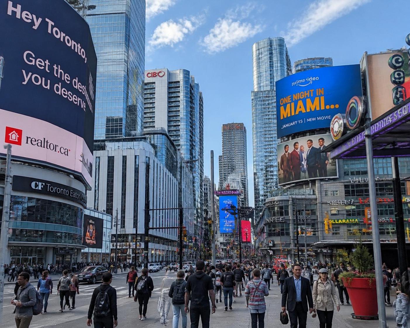 découvrez un comparatif complet pour créer votre entreprise au canada en choisissant entre toronto et montréal, deux villes dynamiques offrant des opportunités uniques.